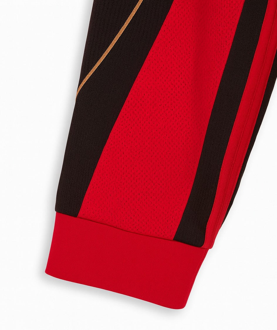 AC Milan 2006/07 shirt — sleeve and cuff close-up