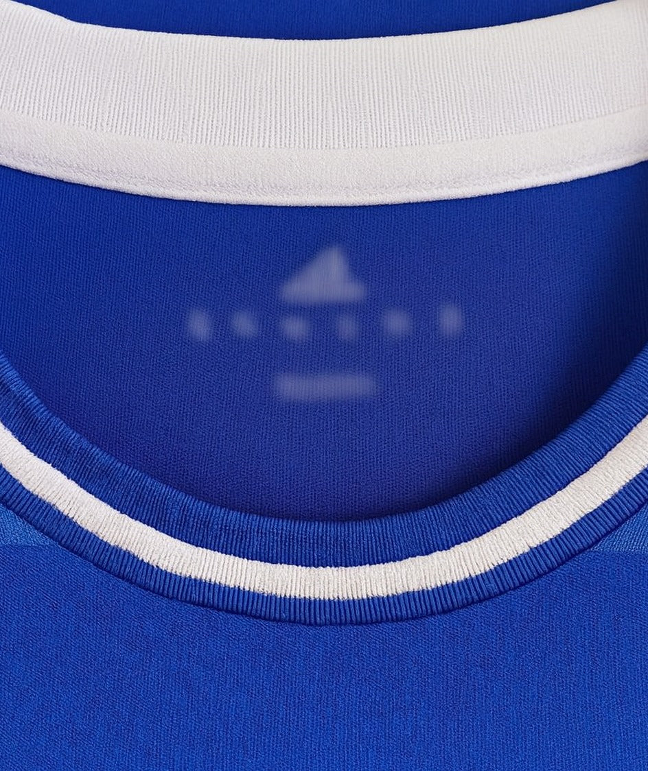 Chelsea 2011/12 home shirt — collar close-up