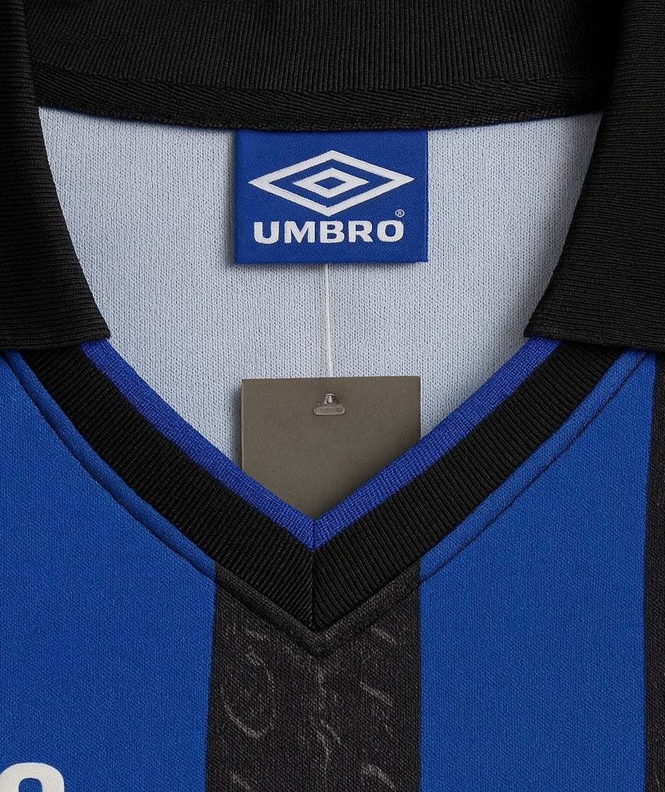 Inter 1997/98 shirt — collar close-up