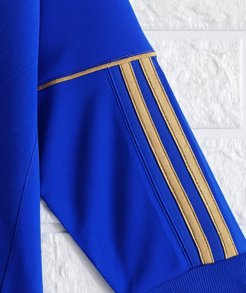 Chelsea 2012/13 home shirt — sleeve close-up
