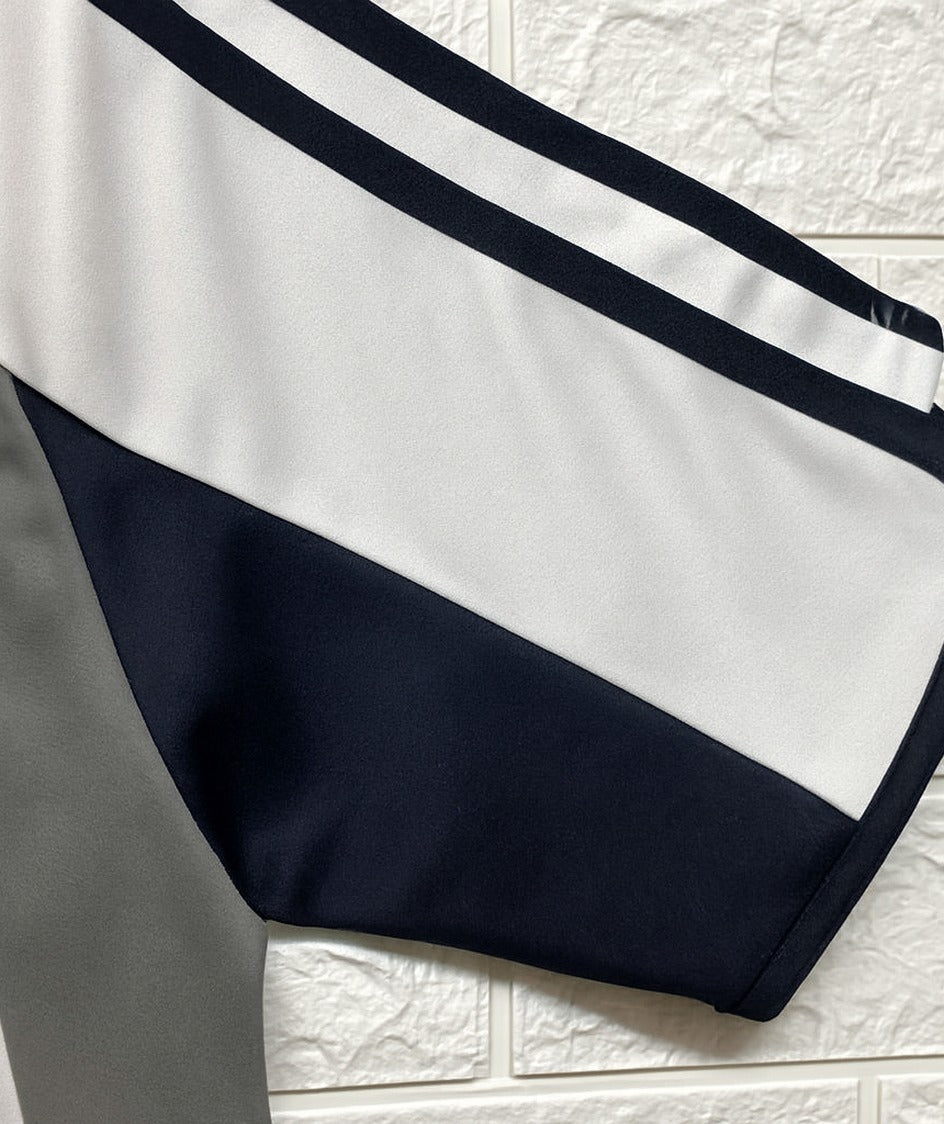 Real Madrid 2000/01 home shirt — sleeve close-up
