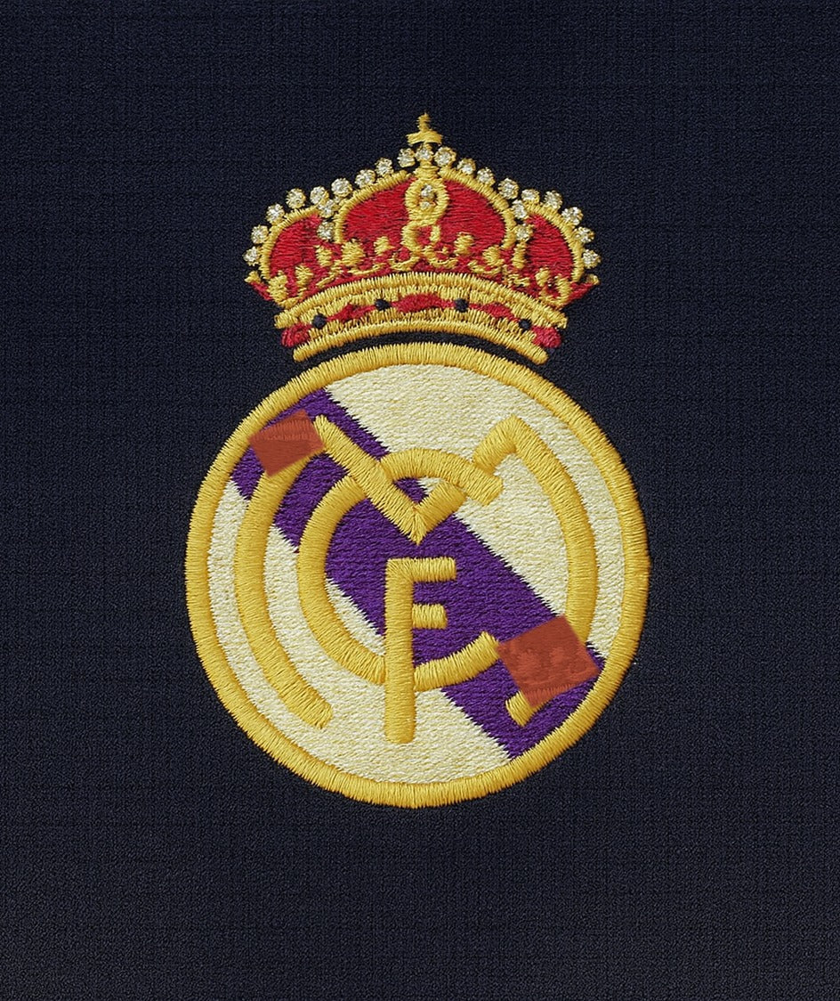 Real Madrid 1997/98 away shirt — club crest close-up