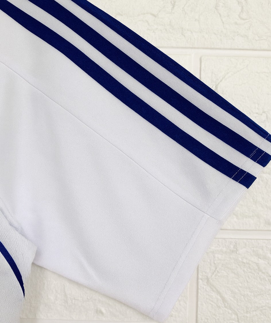 Real Madrid 2007/08 home shirt — sleeve close-up
