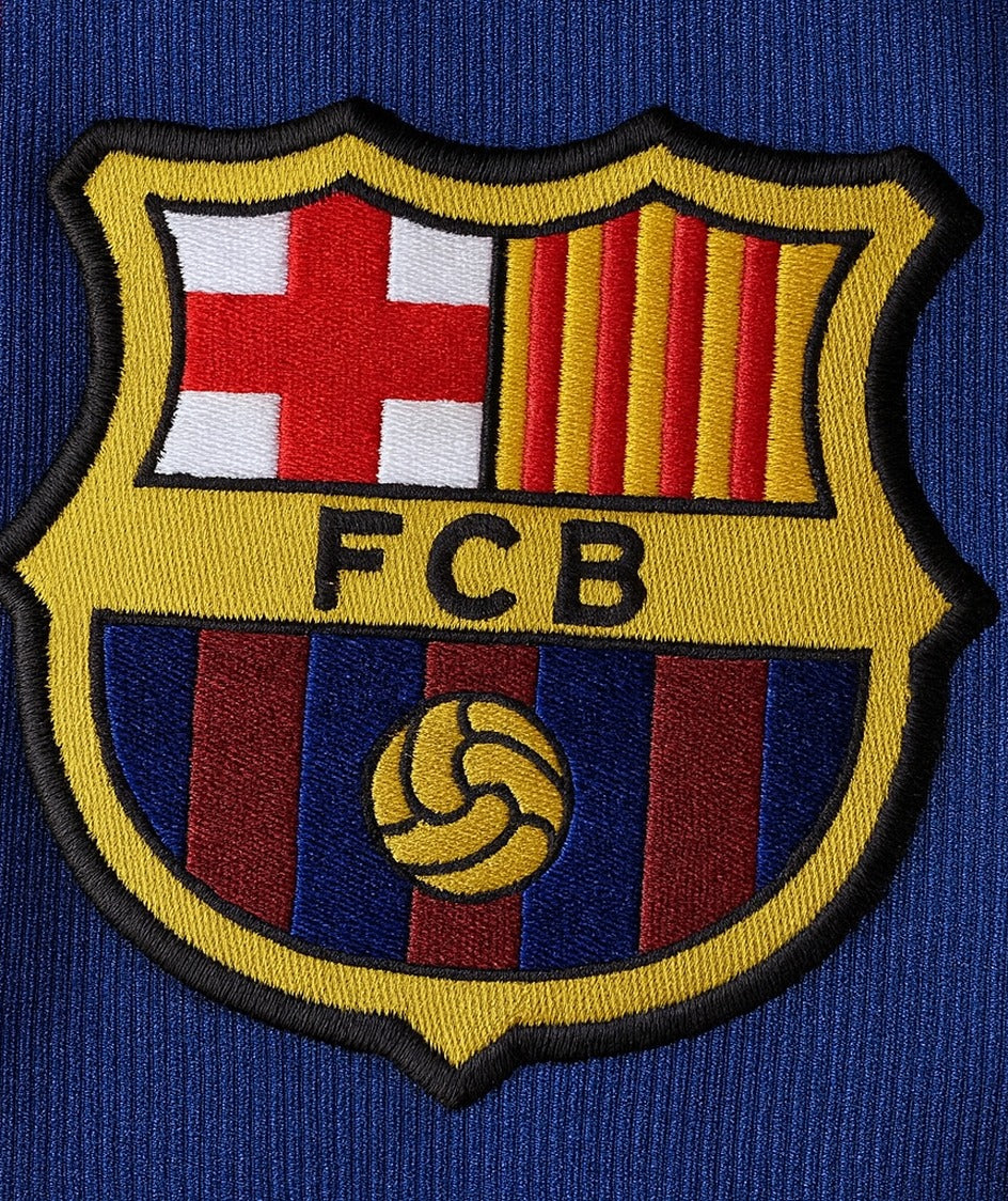 FC Barcelona 2014/15 home shirt — club crest close-up