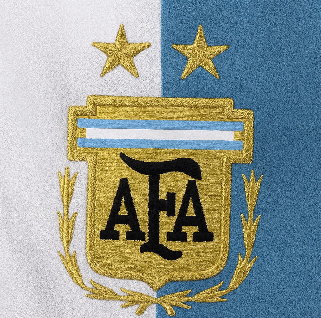 Argentina 2022 home shirt — club crest close-up