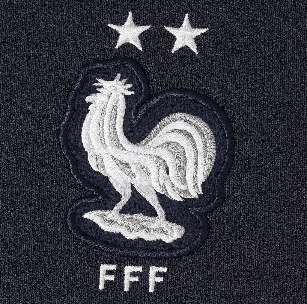 France 2018 home shirt — club crest close-up