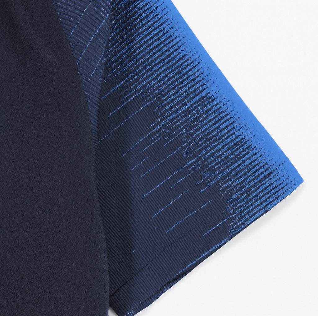 France 2018 home shirt — sleeve close-up