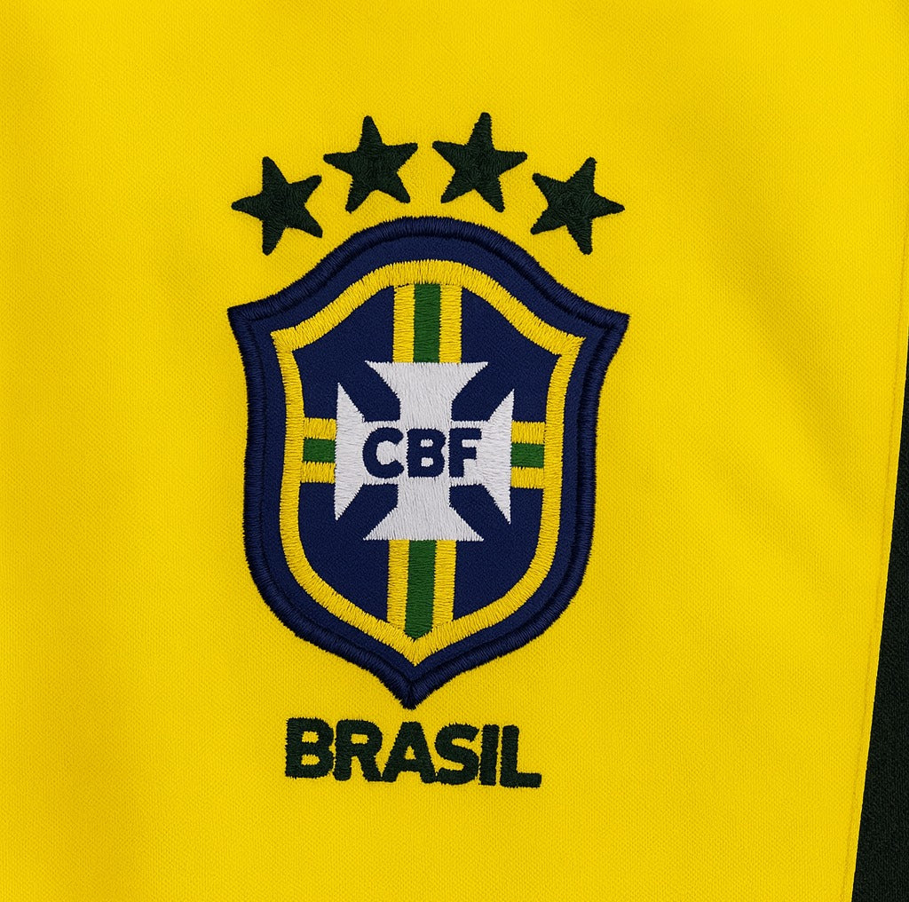 Brazil 2002 home shirt — CBF crest close-up