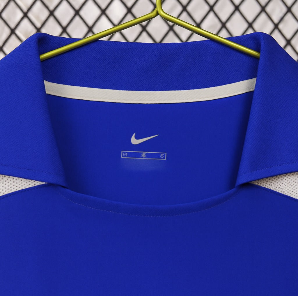 Brazil 2002 away shirt — collar close-up