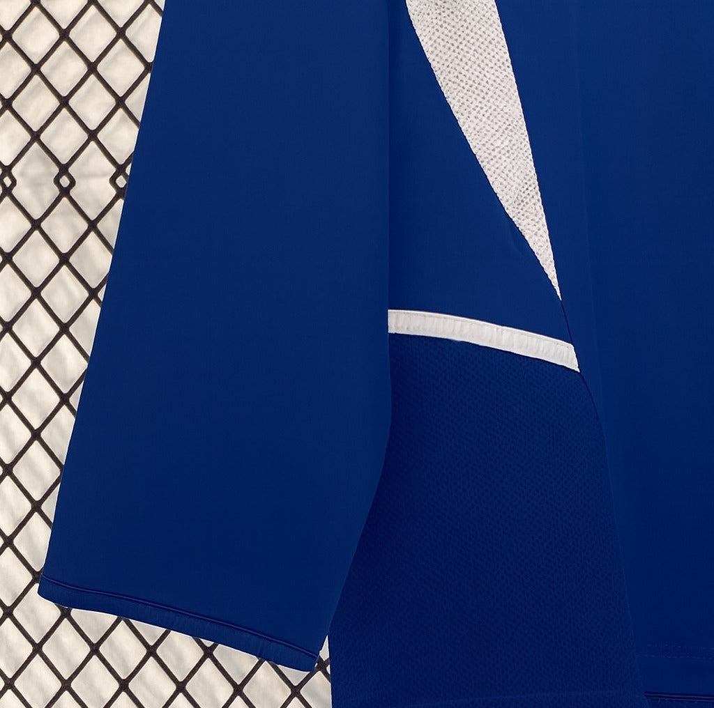Brazil 2002 away shirt — sleeve and cuff close-up