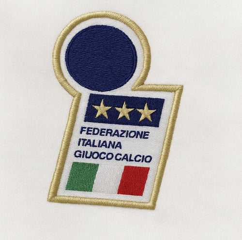 Italy 1996 away shirt — FIGC crest close-up