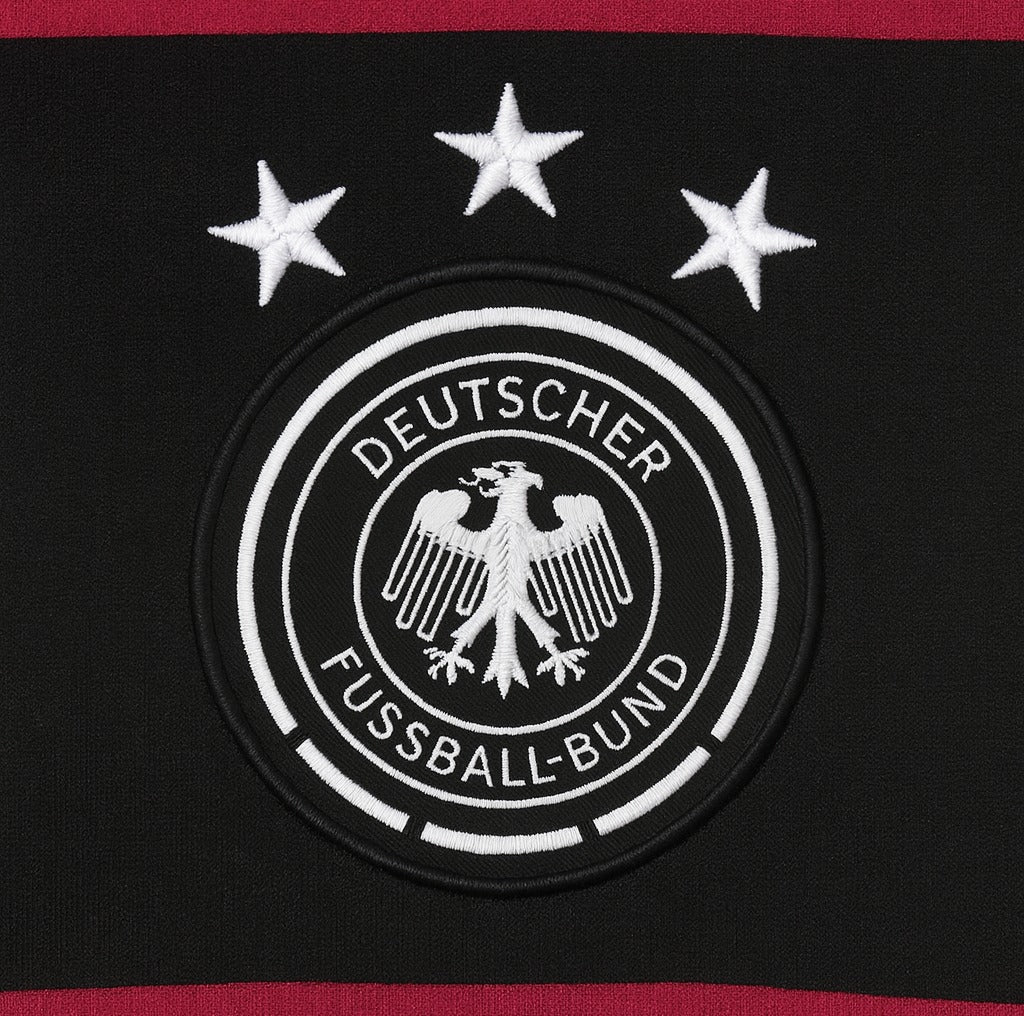 Germany 2014 away shirt — DFB crest close-up