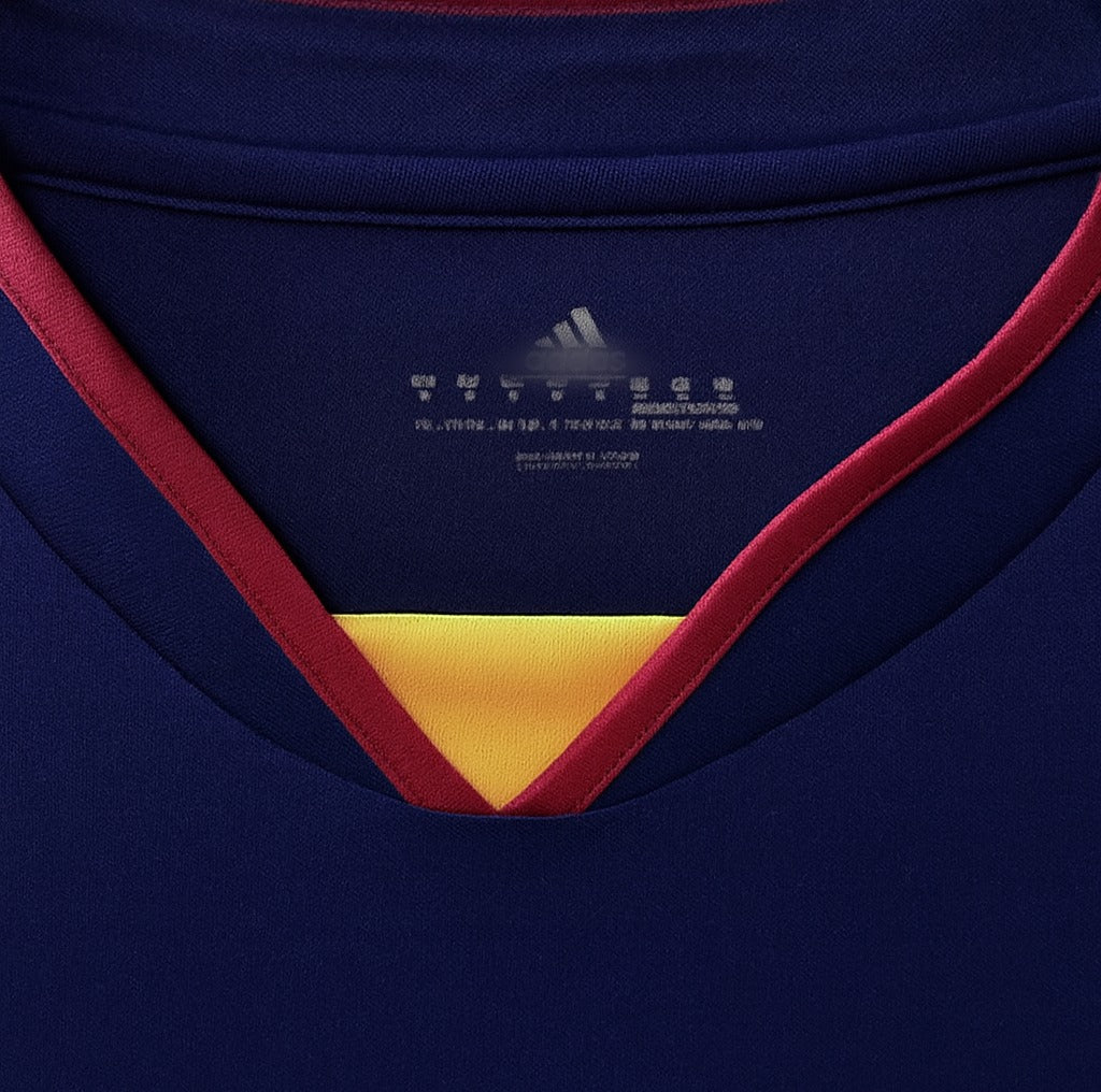 Spain 2010 away shirt — collar close-up