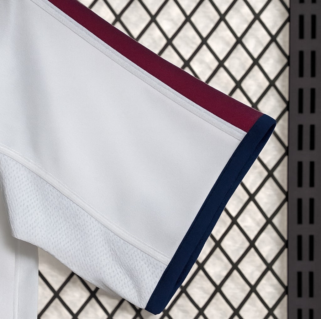 England 2004 home shirt — sleeve close-up