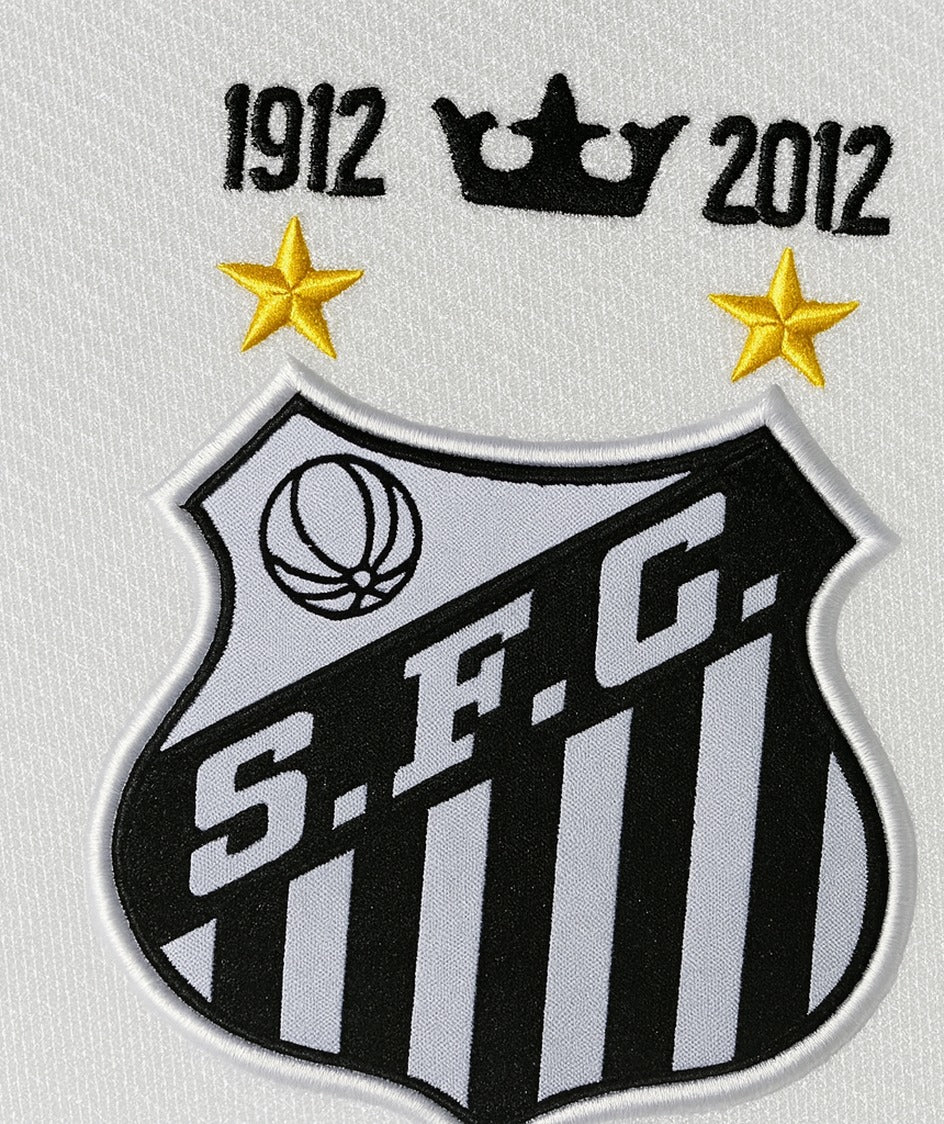 Santos 2012/13 home shirt — club crest close-up