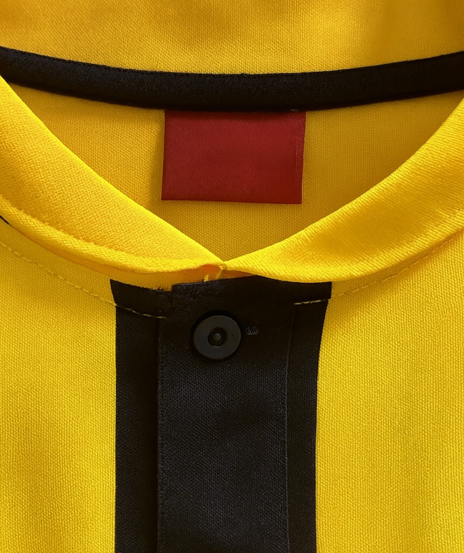 Borussia Dortmund 2012/13 home shirt — collar close-up