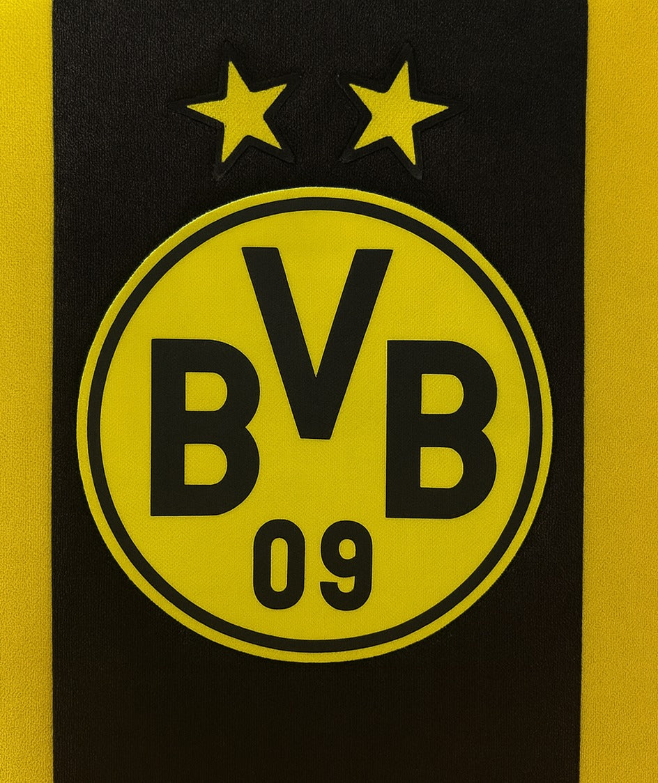Borussia Dortmund 2012/13 home shirt — club crest close-up