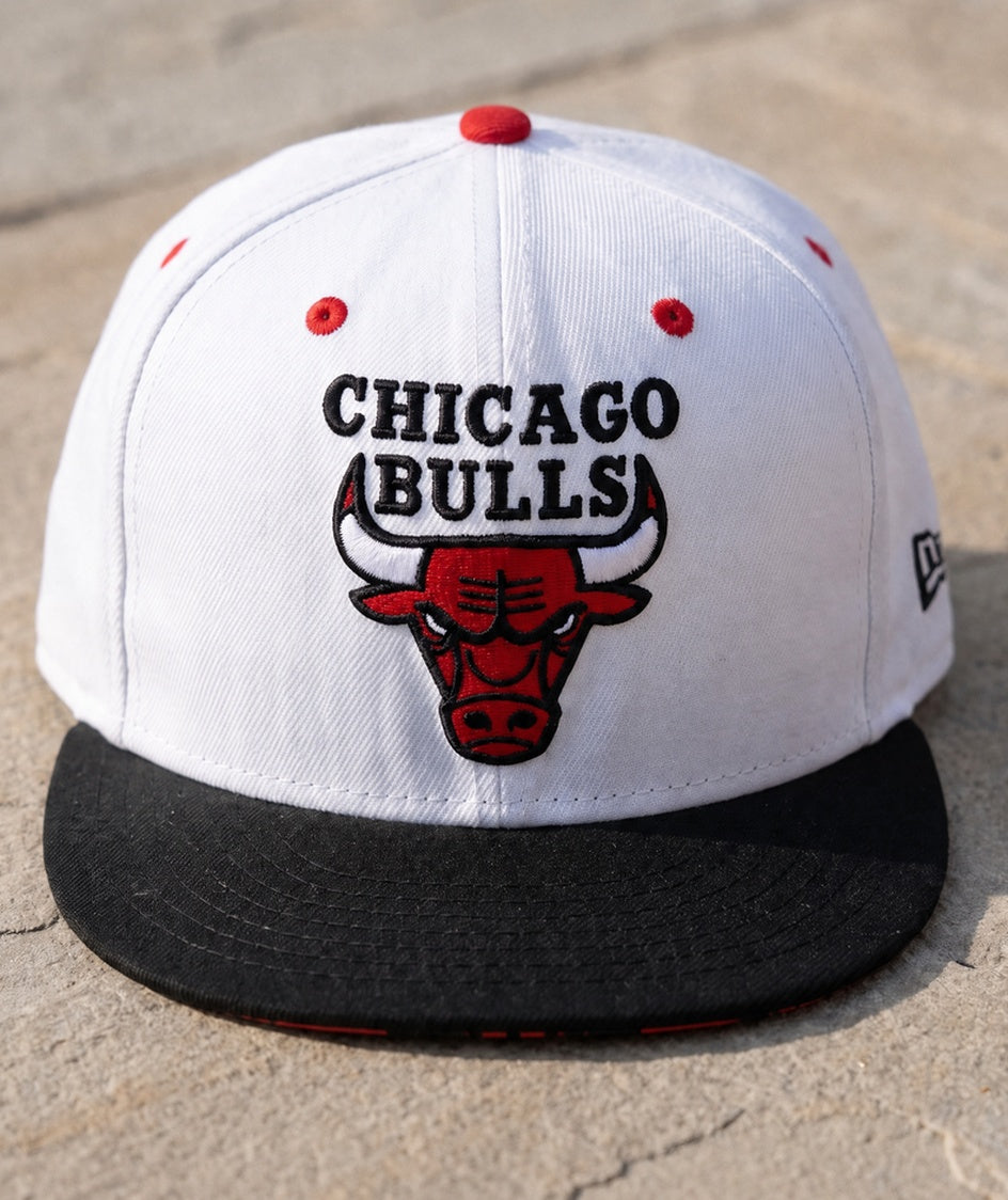 כובע NBA - שיקגו בולס לבן שחור