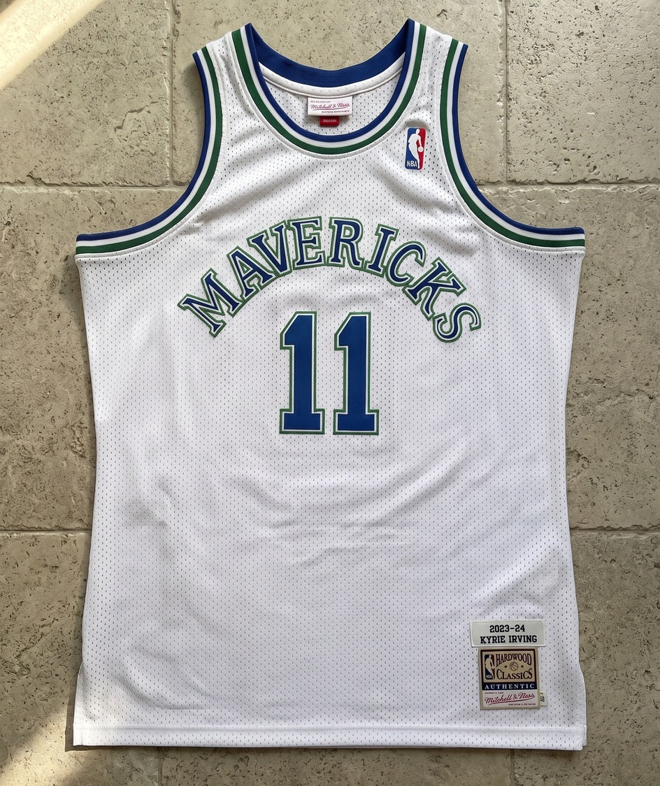 גופיית NBA - דאלאס מאבריקס אירבינג 11 2023-24 לבן - מוצר