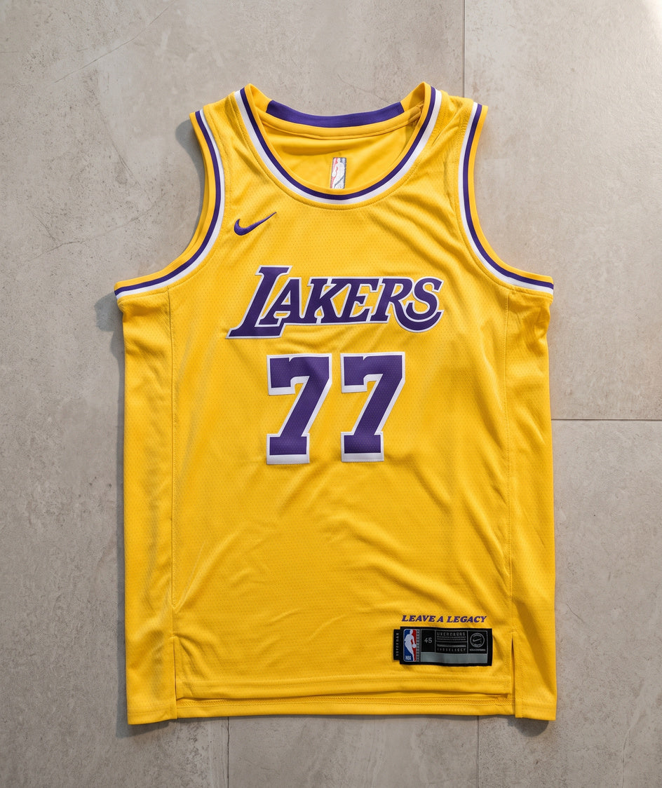 גופיית NBA - לוס אנג'לס לייקרס דונצ'יץ 77 צהוב - מוצר