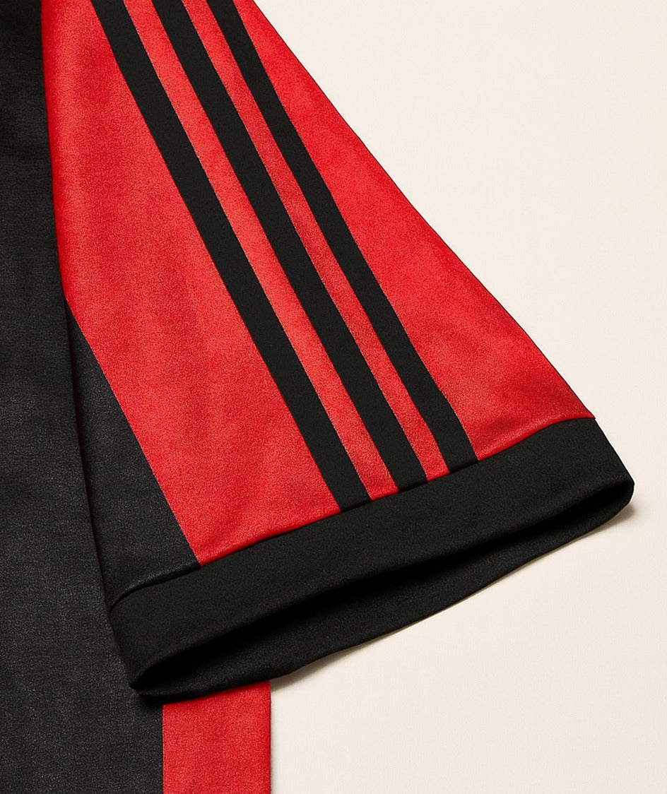 AC Milan 1998/99 shirt — sleeve and cuff close-up