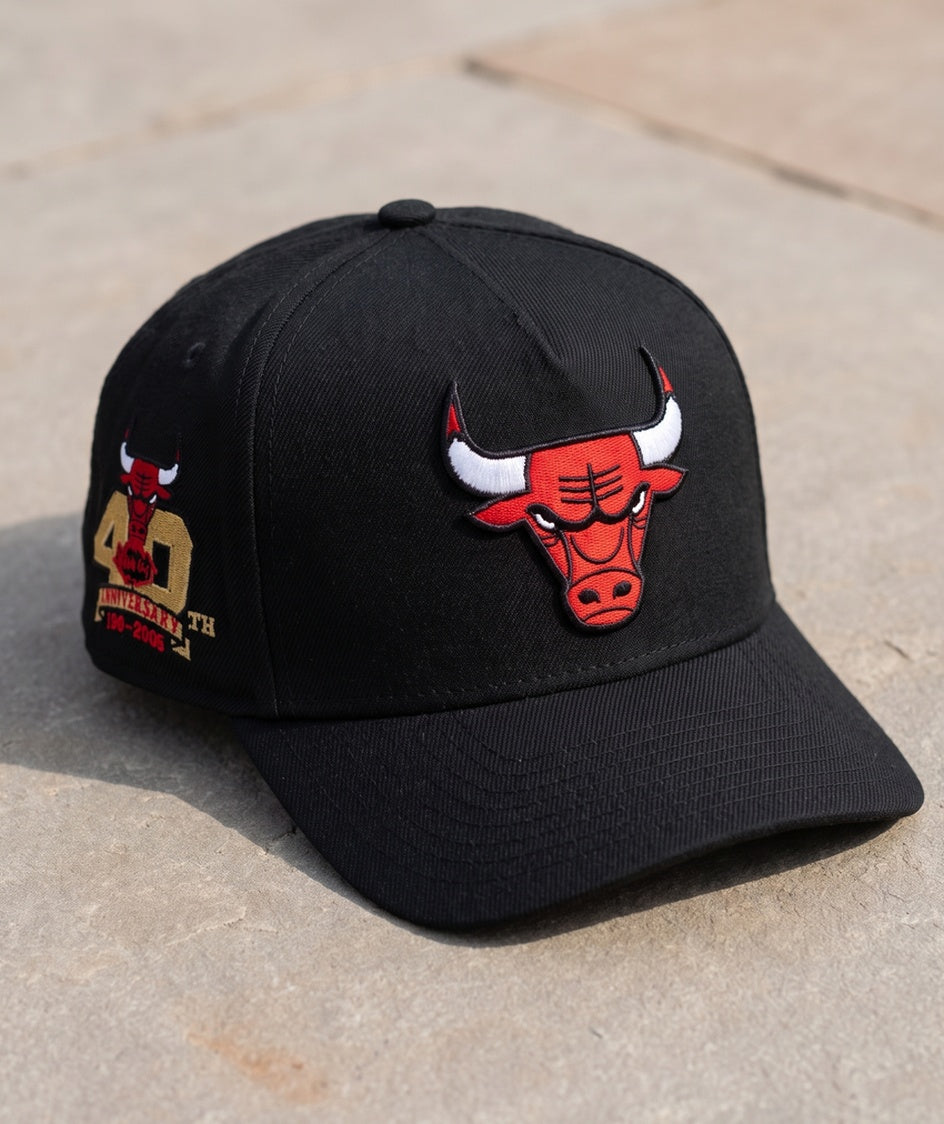 כובע NBA - שיקגו בולס שחור 40 שנה