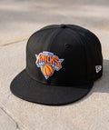 כובע NBA - ניו יורק ניקס שחור קורדרוי