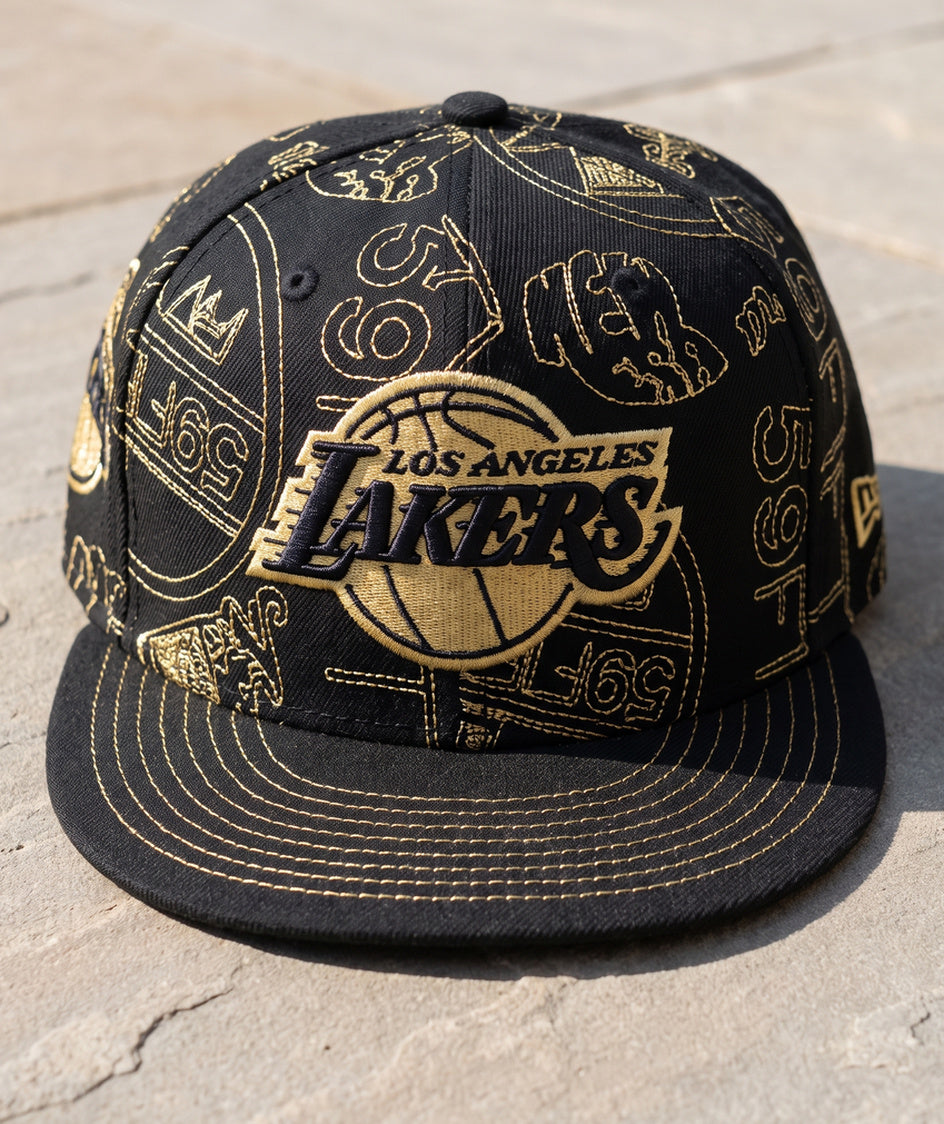 כובע NBA - לוס אנג'לס לייקרס שחור הדפס זהב