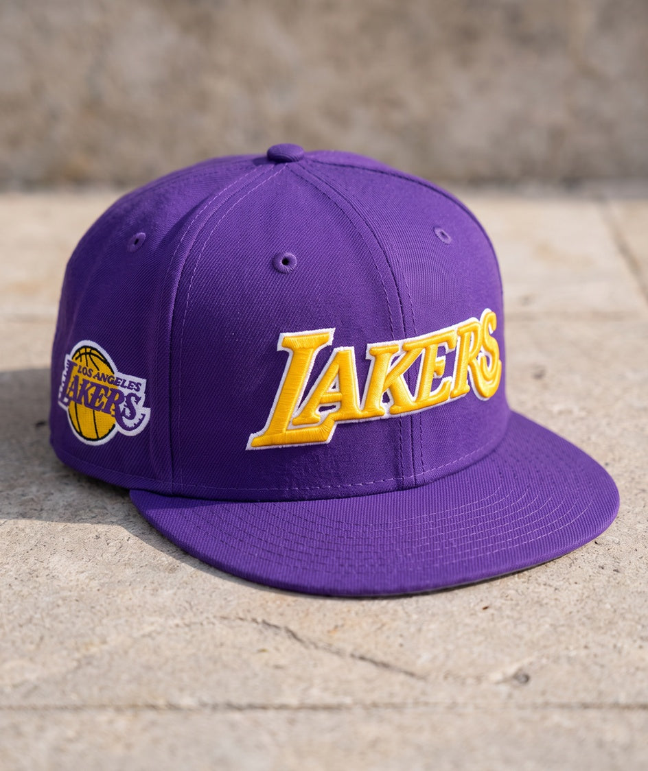 כובע NBA - לוס אנג'לס לייקרס סגול כיתוב זהב