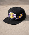 כובע NBA - לוס אנג'לס לייקרס שחור ברקים