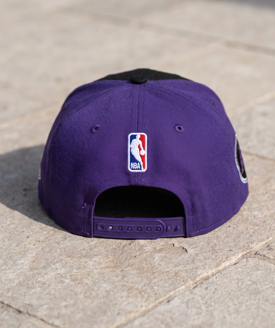 כובע NBA - לוס אנג'לס לייקרס לבן סגול סיטי - גב