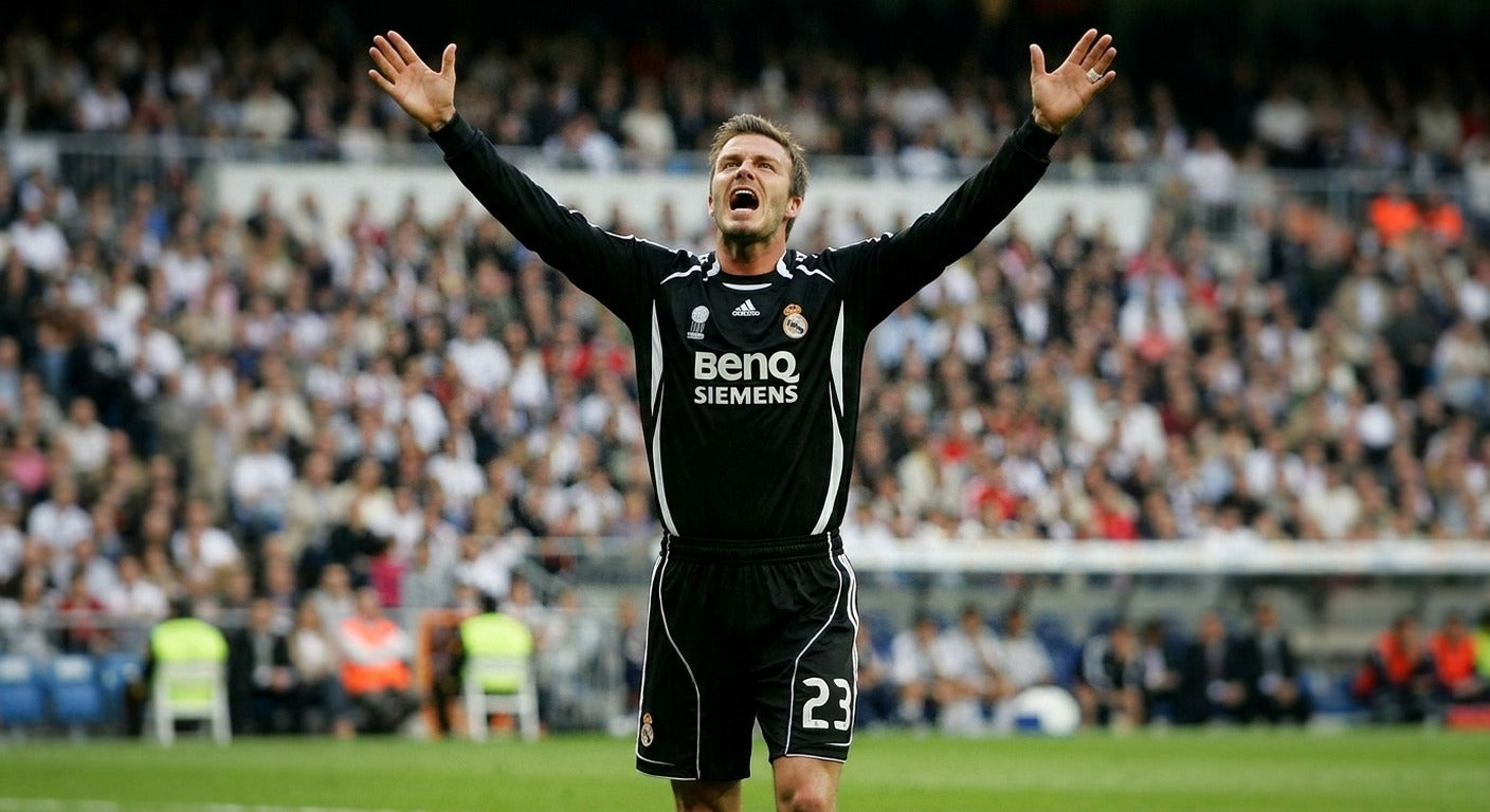 David Beckham celebrating in the Real Madrid 2006/07 away shirt