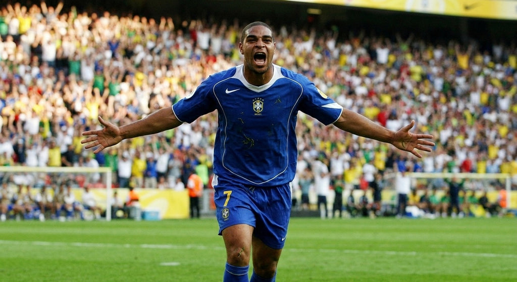 Adriano celebrating in the Brazil 2004 shirt